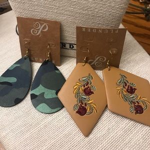 Camo ONLY  Earrings NIB Plunder